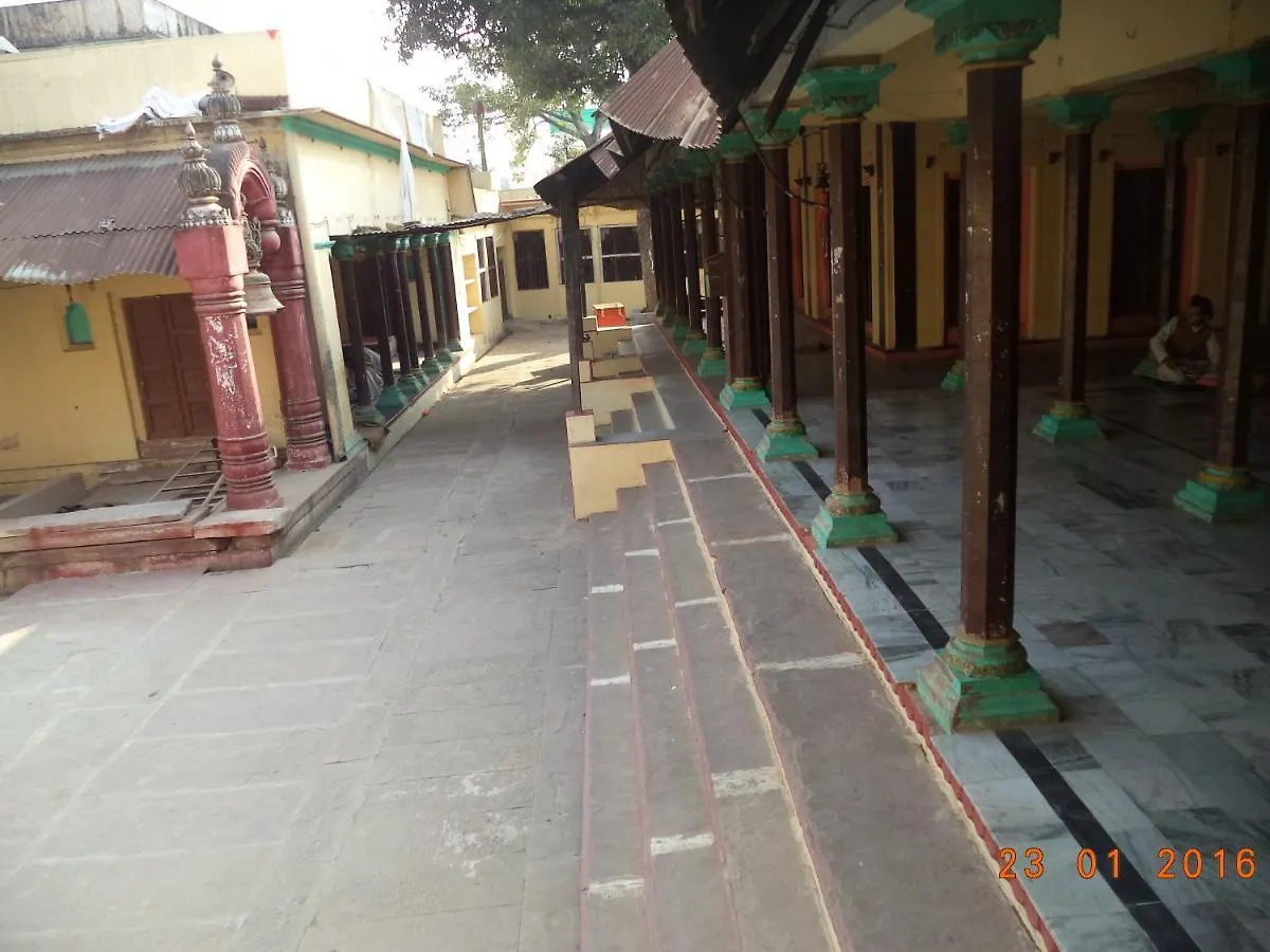 Hotel Shri Swami Sheetal Das Akhada B1-88 Assi , Near Pushkar Talab,Varanasi, Ashram Dharmshala