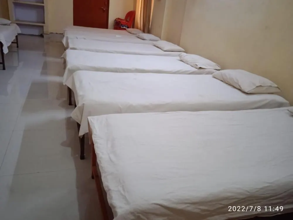 Hotel Shri Swami Sheetal Das Akhada B1-88 Assi , Near Pushkar Talab,Varanasi, Ashram Dharmshala Indie