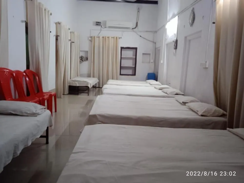 Hotel Shri Swami Sheetal Das Akhada B1-88 Assi , Near Pushkar Talab,Varanasi, Ashram Dharmshala