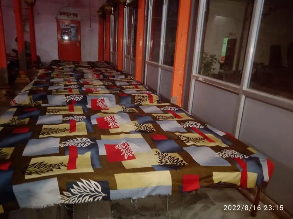 Shri Swami Sheetal Das Akhada B1-88 Assi , Near Pushkar Talab,Varanasi, Ashram Dharmshala Hotell