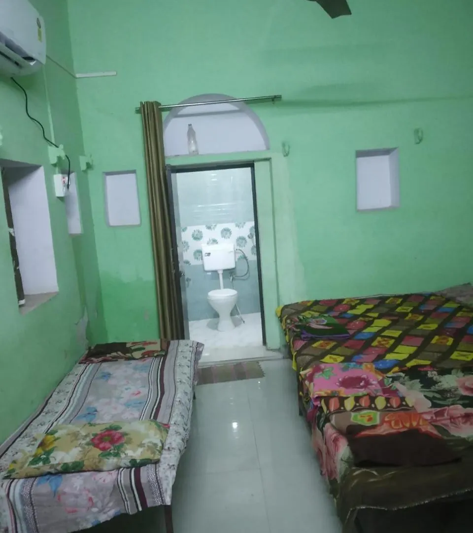 Penzion Hotel Shri Swami Sheetal Das Akhada B1-88 Assi , Near Pushkar Talab,Varanasi, Ashram Dharmshala