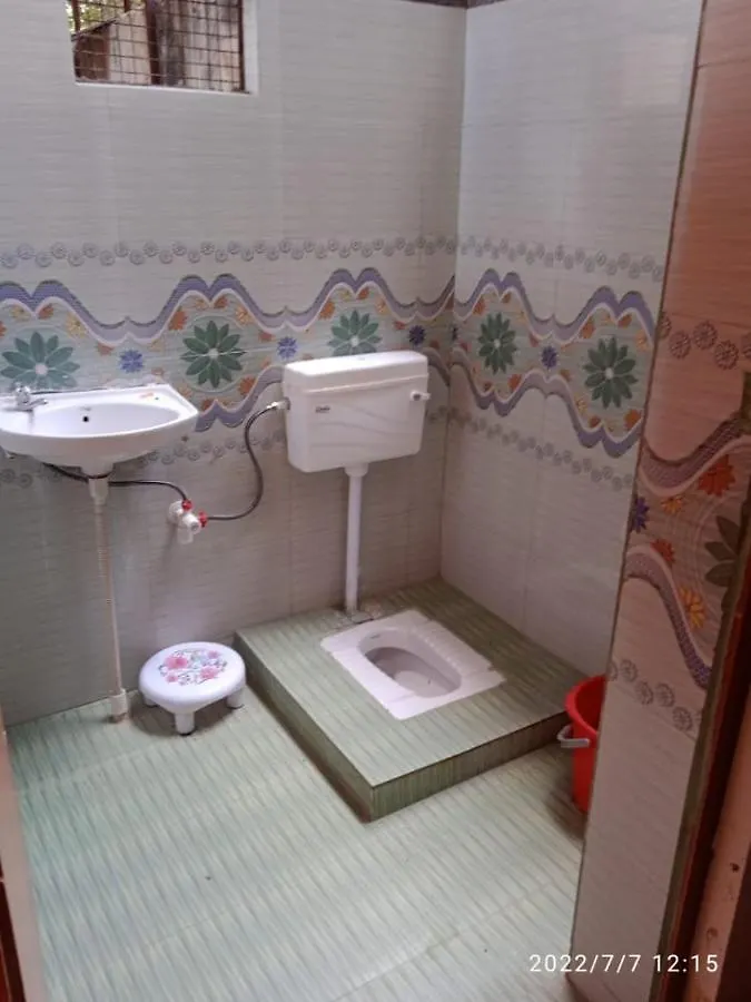 Hotel Shri Swami Sheetal Das Akhada B1-88 Assi , Near Pushkar Talab,Varanasi, Ashram Dharmshala Affittacamere