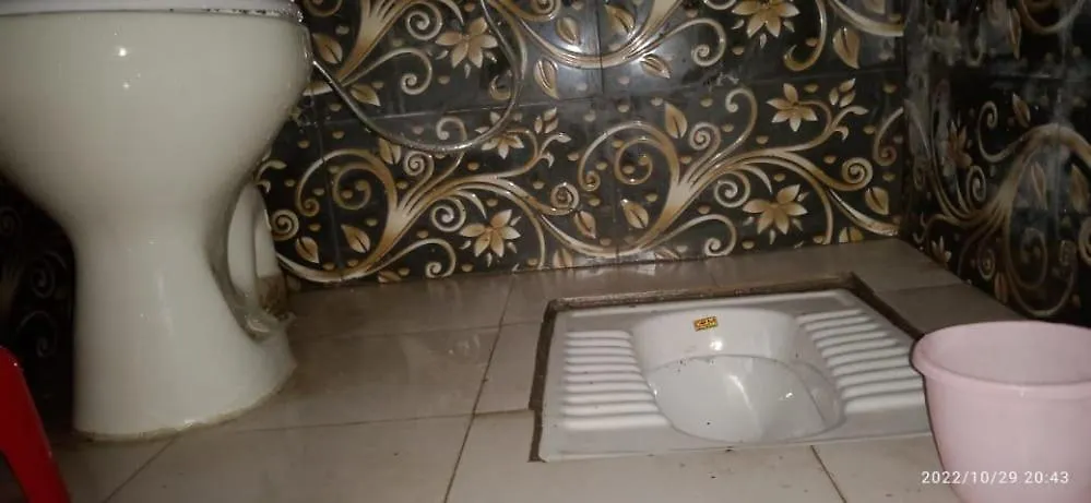 Hotel Shri Swami Sheetal Das Akhada B1-88 Assi , Near Pushkar Talab,Varanasi, Ashram Dharmshala