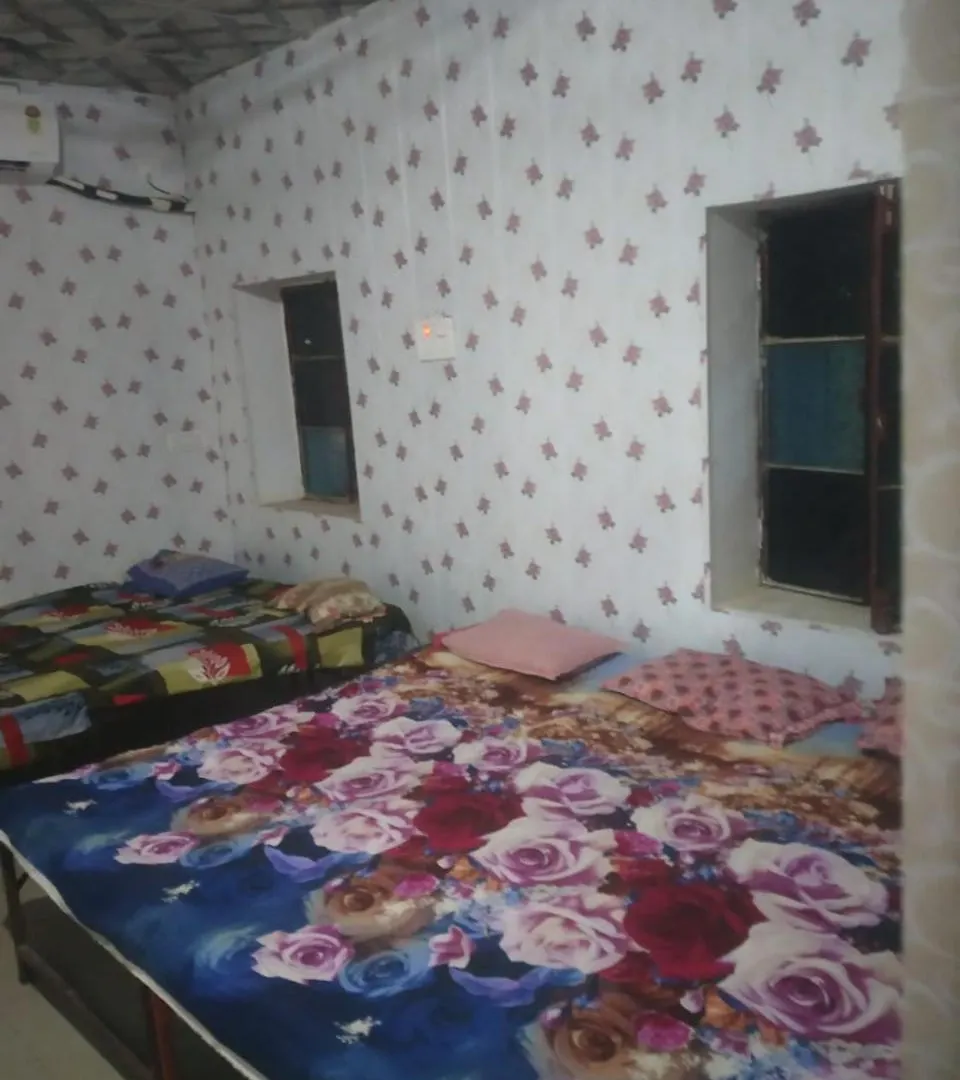 Hotel Shri Swami Sheetal Das Akhada B1-88 Assi , Near Pushkar Talab,Varanasi, Ashram Dharmshala 0*, Varanasi